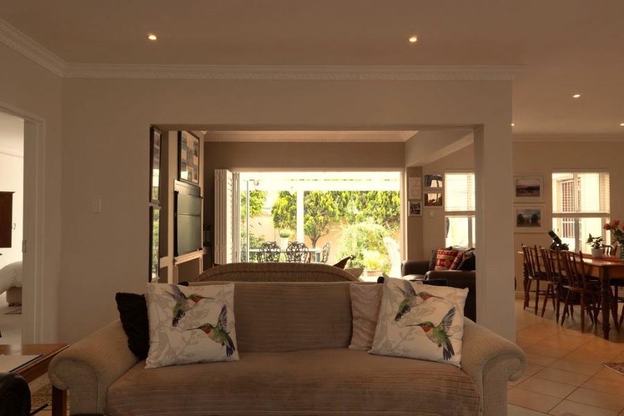 3 Bedroom Property for Sale in Summerstrand Eastern Cape